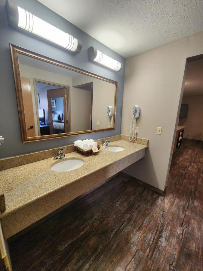 Put-In-Bay Resort & Conference Center Esterno foto